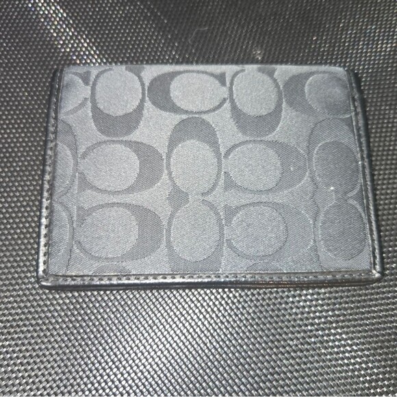 Coach black/Purple/Silver Signature C Passport Case/Wallet - Picture 2 of 4